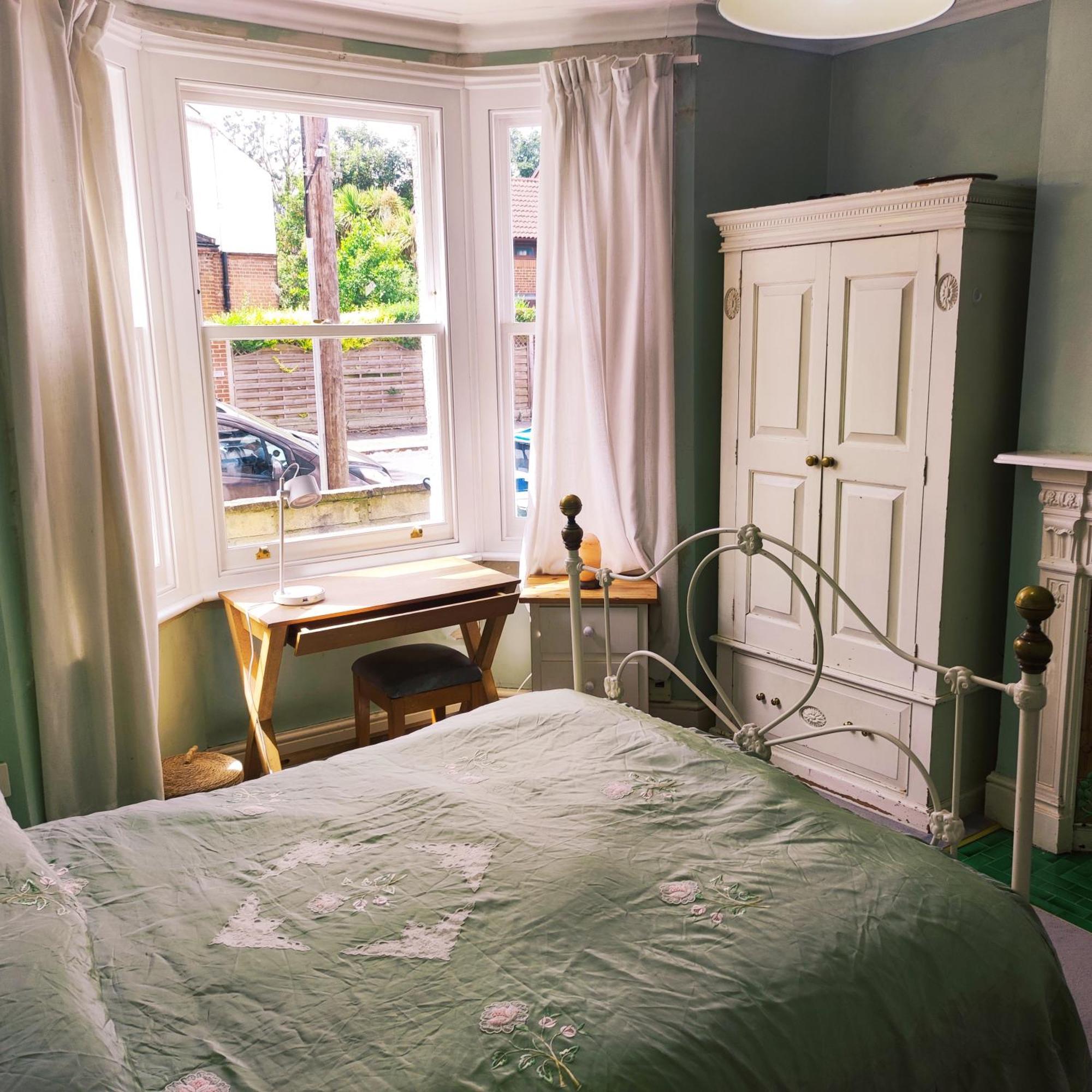 Cosy London Double Room Near Wimbledon Exteriör bild
